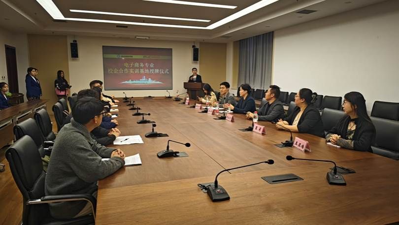 图示, 示意图

中度可信度描述已自动生成:ver1